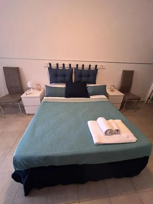 Villa Mia Mondello, 200M To Beach, Private Parking Παλέρμο