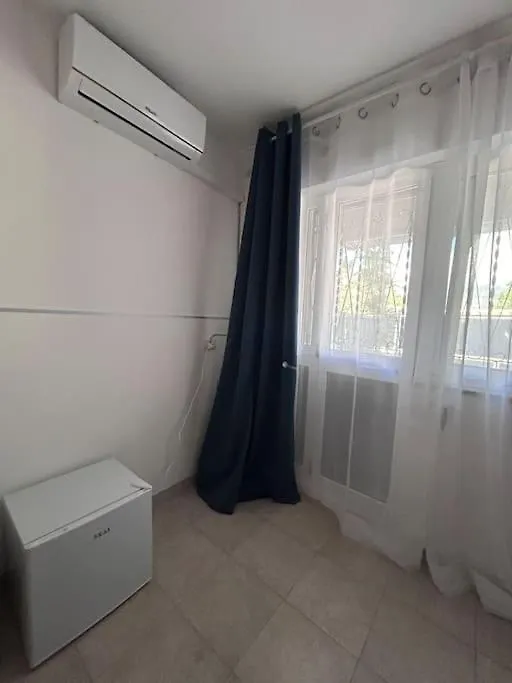 Villa Mia Mondello, 200M To Beach, Private Parking Παλέρμο