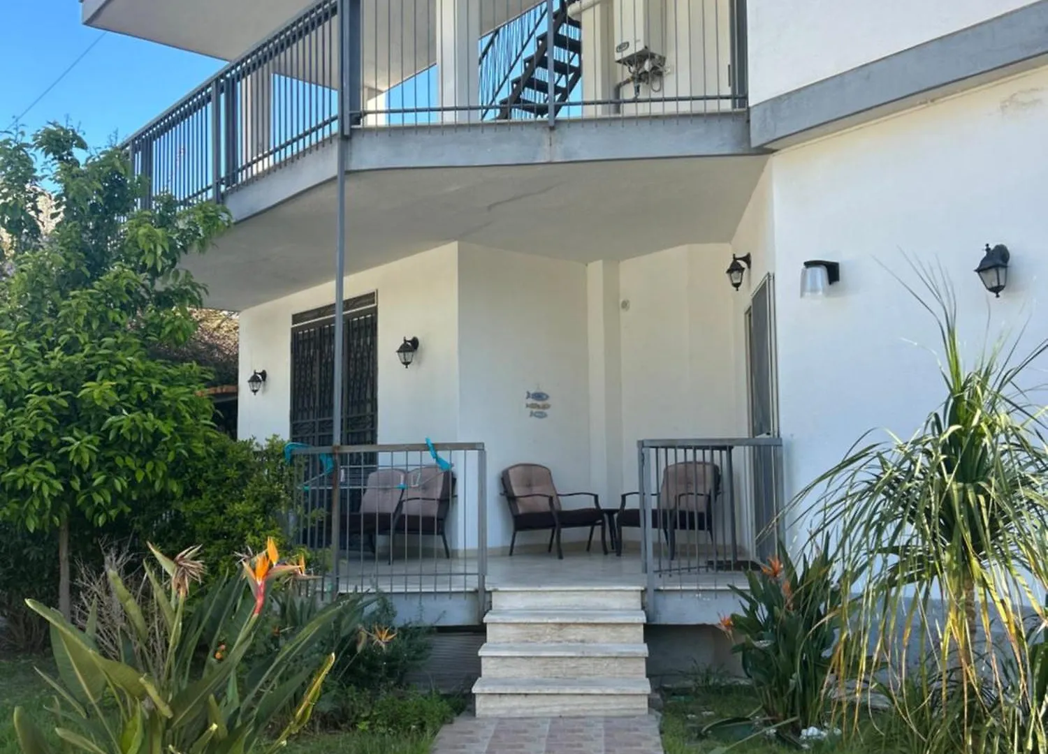 Villa Mia Mondello, 200M To Beach, Private Parking Παλέρμο
