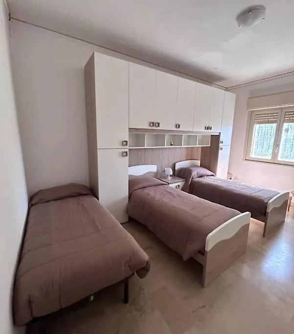 Villa Mia Mondello, 200M To Beach, Private Parking 팔레르모