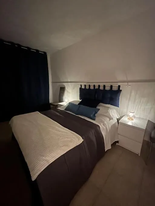 Villa Mia Mondello, 200M To Beach, Private Parking 팔레르모